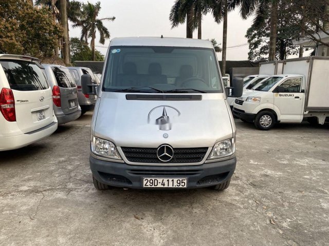 Cần bán lại xe Mercedes Sprinter sản xuất năm 2009, màu bạc 