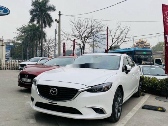 Cần bán xe Mazda 6 sản xuất 2019, giá mềm0