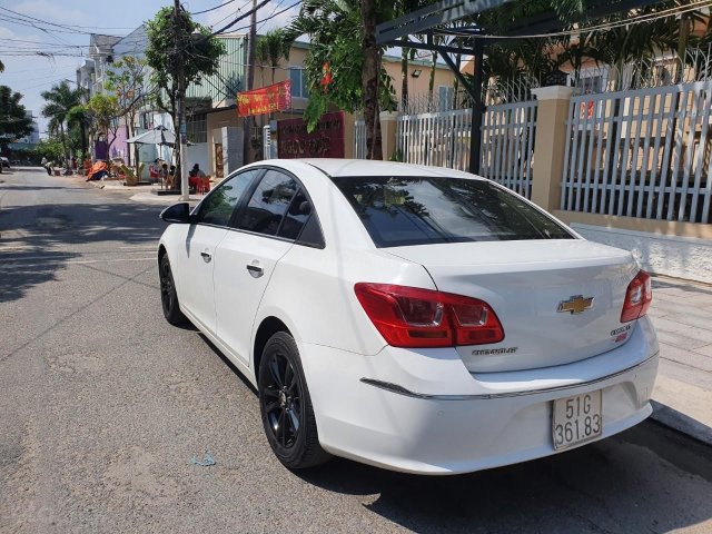 Bán Chevrolet Cruze 2017 màu trắng chính chủ, máy còn rất ngon, bao test máy0