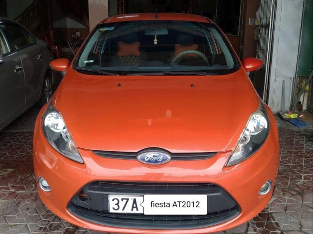 Cần bán xe Ford Fiesta năm sản xuất 2012 còn mới, giá chỉ 268 triệu