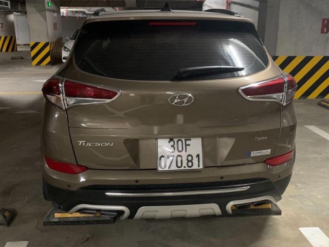 Cần bán Hyundai Tucson sản xuất năm 2018, giá tốt