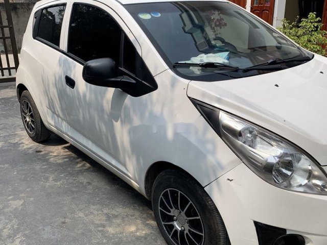 Cần bán Chevrolet Spark sản xuất năm 2012, màu trắng