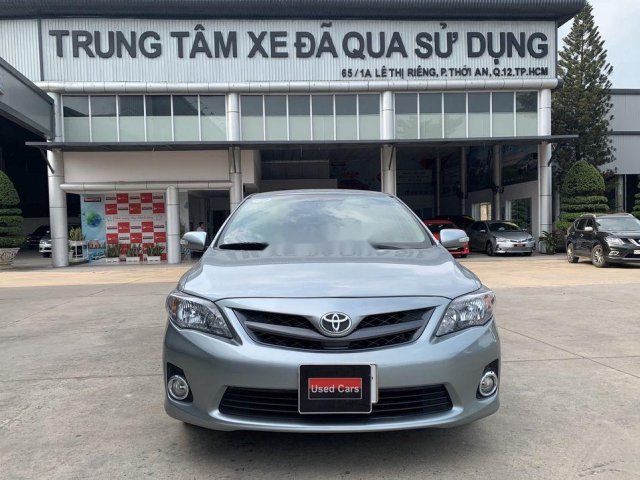 Cần bán gấp Toyota Corolla Altis sản xuất 2012