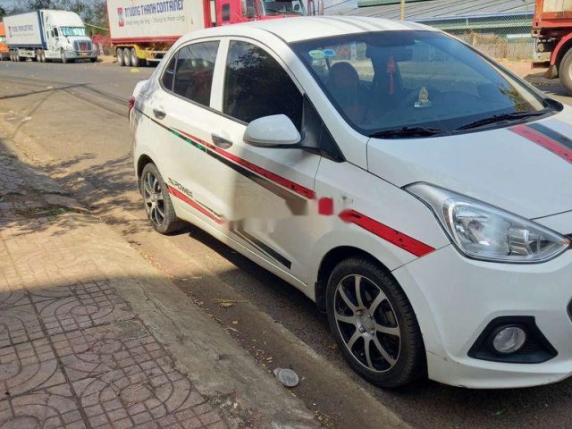 Cần bán gấp Hyundai Grand i10 sản xuất 2016, nhập khẩu nguyên chiếc còn mới