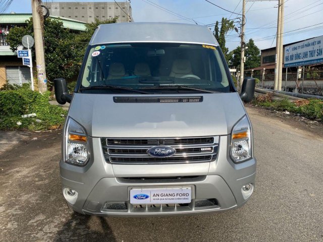 Cần bán Ford Transit sản xuất 2019, giá cạnh tranh