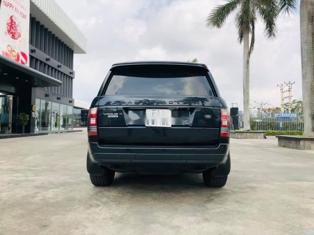 Cần bán lại xe LandRover Range Rover năm sản xuất 2014, xe nhập còn mới