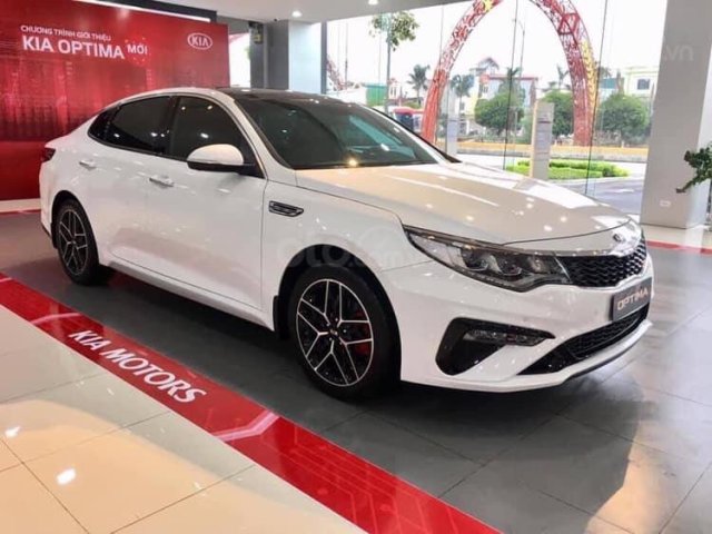 (Kia Giải phóng) Kia Optima sẵn xe giao ngay, trả góp tối đa 85% giá trị xe0