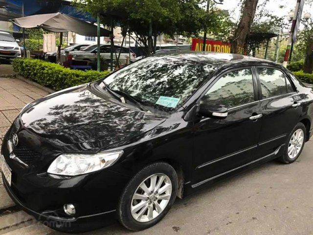 Bán xe Toyota Corolla Altis sản xuất năm 2010, màu đen còn mới