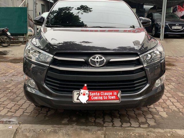 Cần bán xe Toyota Innova đăng ký 2019, màu xám (ghi) nhập khẩu, giá chỉ 735 triệu đồng0