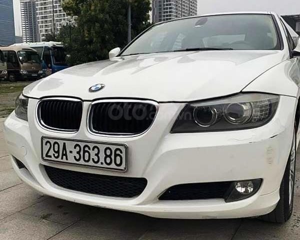 Bán BMW 3 Series 320i đời 2011, màu trắng, nhập khẩu, giá 444tr