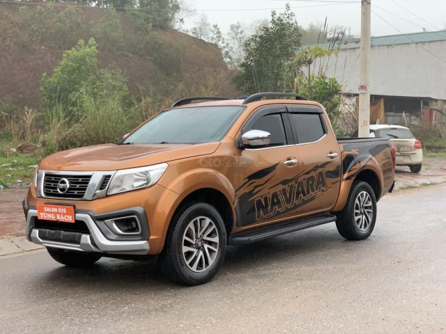 Bán xe Nissan Navara Premium Z 2.5 L 4x2 AT đời 2019, giá 585 tr, đi siêu lướt