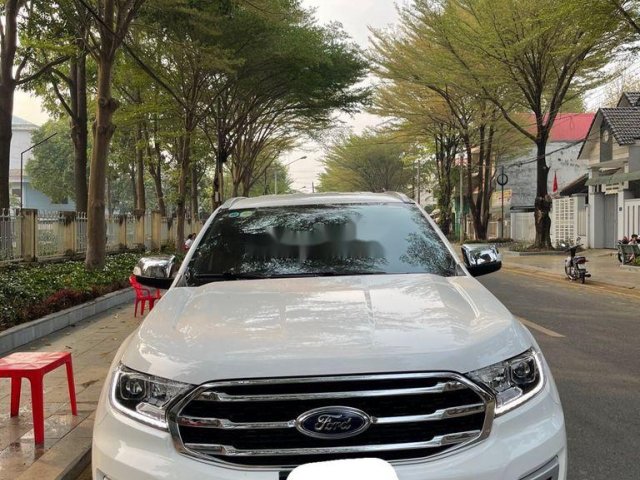 Cần bán xe Ford Everest sản xuất 2020, xe nhập còn mới0