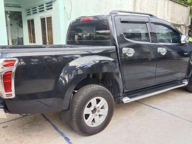 Cần bán Isuzu Dmax năm 2013 còn mới