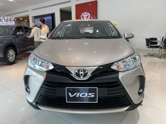 Cần bán trả góp Toyota Vios 2021 màu nâu vàng tại Tây Ninh - trả trước 150 triệu nhận xe - xe đủ màu - giao ngay