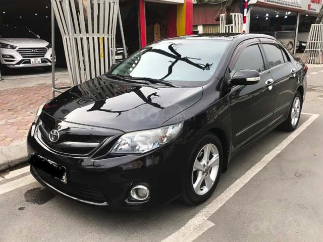 Bán ô tô Toyota Corolla Altis 2.0V sản xuất 2011, màu đen giá cạnh tranh0