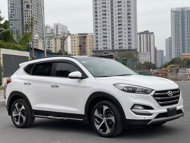 Bán xe Hyundai Tucson năm 2018, 840 triệu0