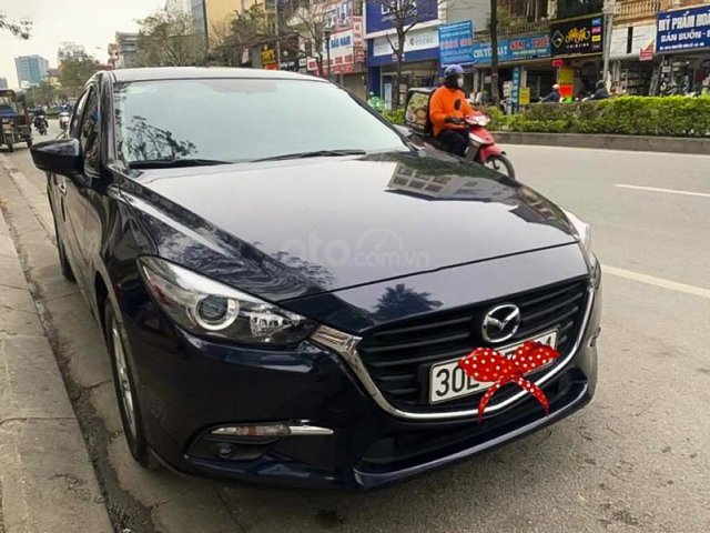 Bán Mazda 3 đời 2017, màu đen