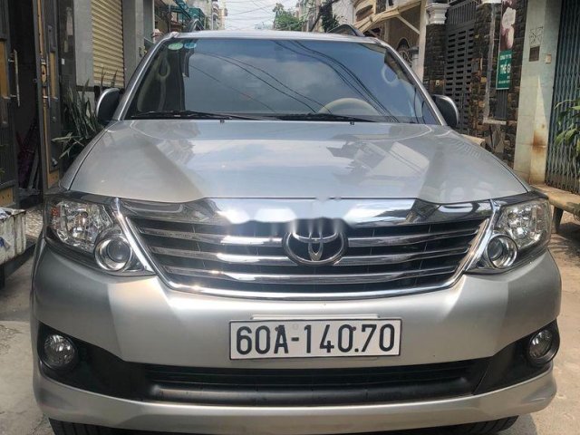 Cần bán Toyota Fortuner sản xuất năm 20140