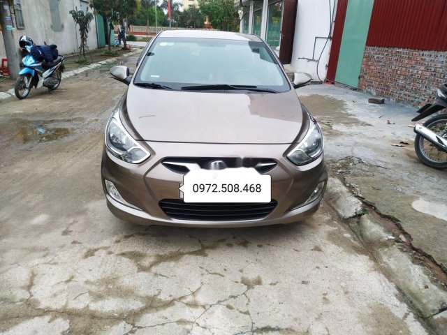 Bán Hyundai Accent sản xuất năm 2012, xe nhập, giá tốt