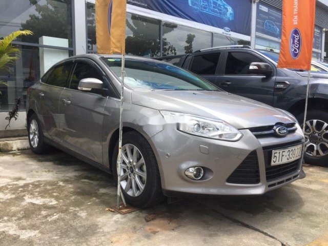 Bán Ford Focus đời 2014, màu xám, giá 455tr