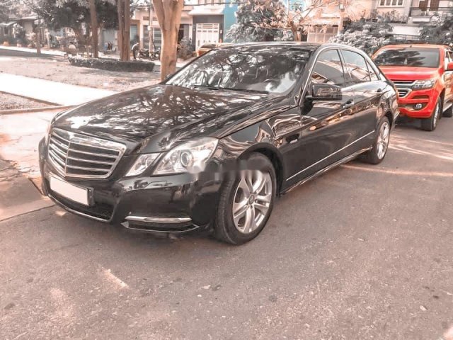 Bán ô tô Mercedes E250 đời 2011, màu đen0