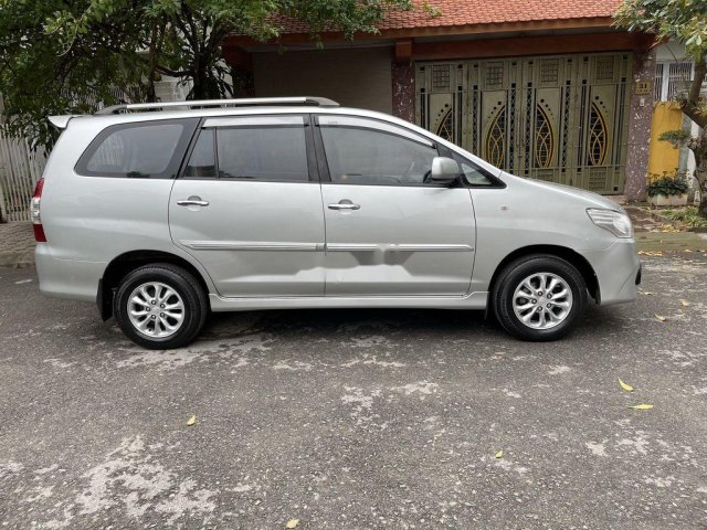 Cần bán lại xe Toyota Innova năm 2014, giá chỉ 475 triệu0