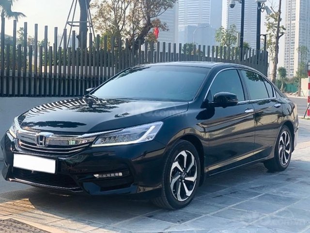 Bán Honda Accord năm 2019, màu đen, nhập khẩu nguyên chiếc còn mới0