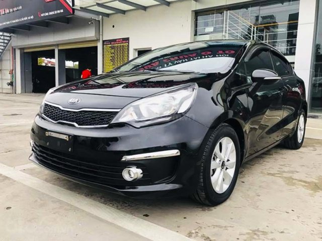 Cần bán Kia Rio sản xuất 2016, màu đen, nhập khẩu nguyên chiếc còn mới0