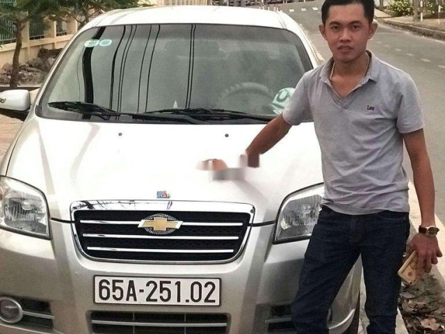 Bán Daewoo Gentra đời 2009, màu bạc, xe nhập0