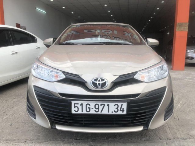 Cần bán lại xe Toyota Vios 2019, màu vàng, 445 triệu