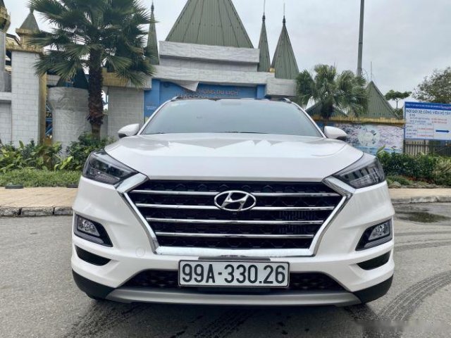 Bán ô tô Hyundai Tucson 1.6 T-GDI sản xuất 2020, màu trắng, 909tr0