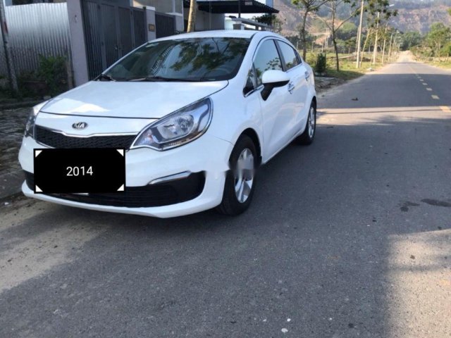 Bán xe Kia Rio đời 2014, màu trắng, nhập khẩu, 275tr