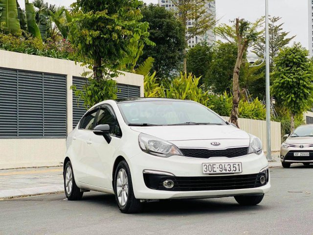 Bán Kia Rio đời 2016, màu trắng, nhập khẩu Hàn Quốc