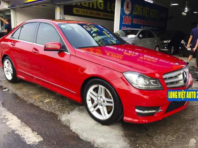 Bán xe Mercedes C class sản xuất 2013, màu đỏ còn mới