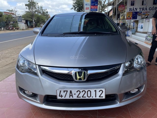 Cần bán lại xe Honda Civic sản xuất năm 2009 xe gia đình