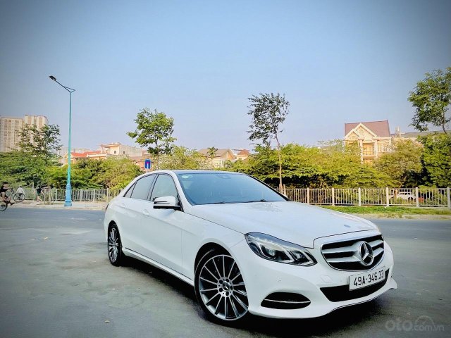 Mercedes E class E400 sản xuất năm 20130