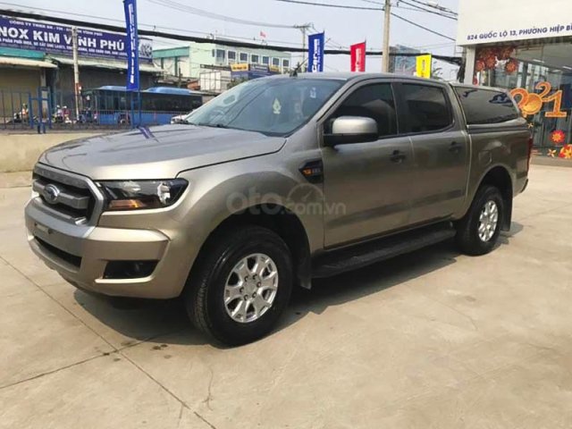 Bán xe Ford Ranger XLS 2.2L 4x2 MT năm 2017, nhập khẩu, giá chỉ 535 triệu0