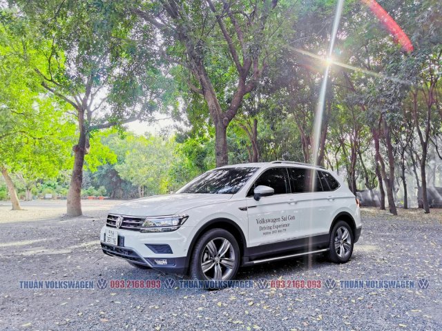 Gọi Mr Thuận có giá đặc biệt T8/2021 cho Tiguan Luxury S, tặng 1xx triệu + gói phụ kiện, xe nhiều màu, giao ngay