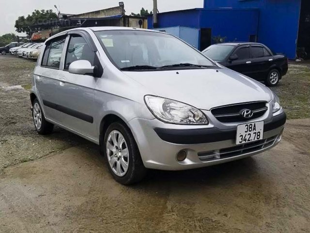 Xe Hyundai Getz năm 2008, màu bạc giá cạnh tranh