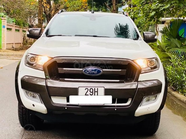 Bán xe Ford Ranger Wildtrak 3.2L 4x4 AT sản xuất 2018, màu trắng, nhập khẩu