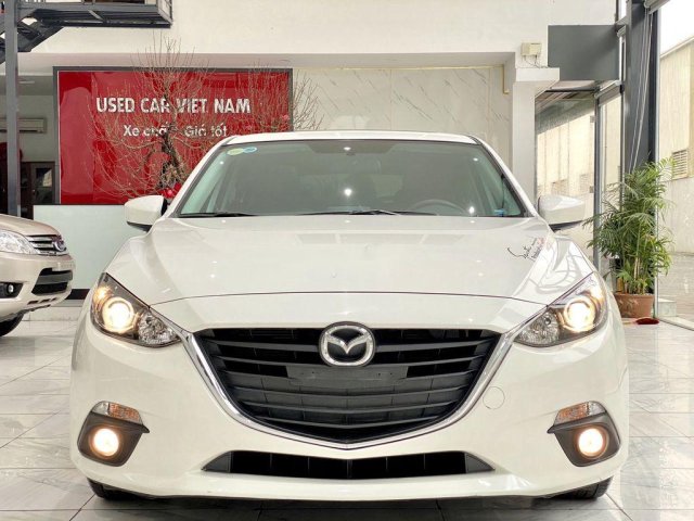 Cần bán gấp Mazda 3 năm sản xuất 2016 còn mới