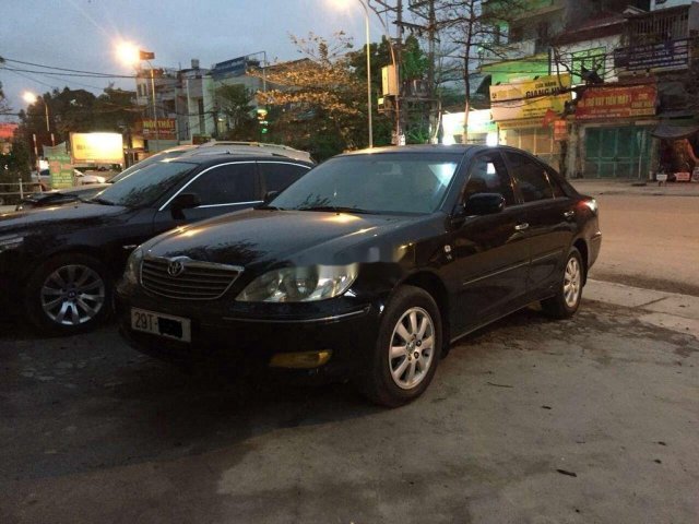 Bán xe Toyota Camry sản xuất năm 2003 còn mới0