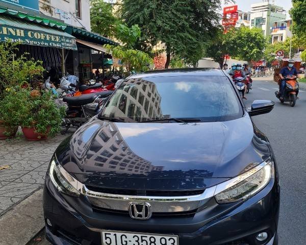 Cần bán xe Honda Civic đời 2017, màu xanh lam, xe nhập 