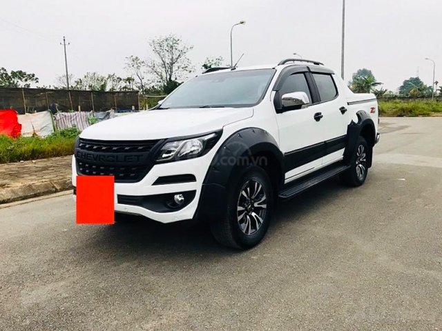 Bán Chevrolet Colorado 2.5L 4x4 AT sản xuất năm 2019, màu trắng, nhập khẩu nguyên chiếc