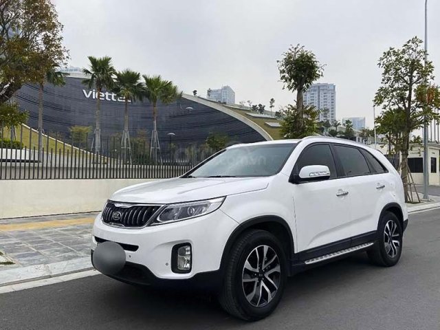 Xe Kia Sorento GAT năm sản xuất 2019, màu trắng