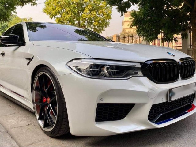 Bán xe BMW 5 Series 530i 2019 - 2 tỷ 950 triệu