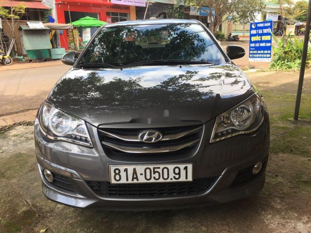 Cần bán xe Hyundai Avante sản xuất năm 2013, giá chỉ 320 triệu