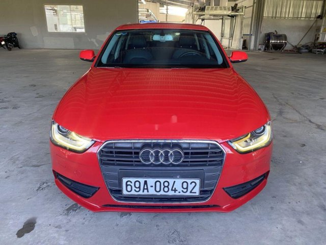 Cần bán Audi A4 đời 2012, màu đỏ còn mới, giá tốt0