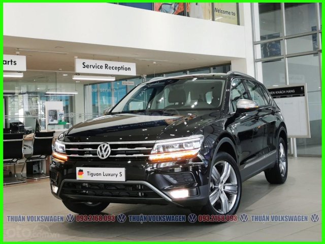 [Volkswagen Vũng Tàu ]Tiguan Luxury S 2021 màu đen, động cơ 2.0 Turbo, SUV 7 chỗ gầm cao cho gia đình, dẫn động 4motion0