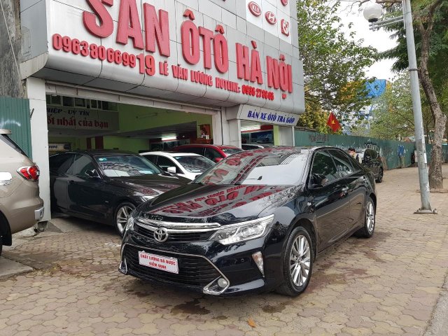 Toyota Camry 2.5Q màu đen sx 2018 xe một chủ từ đầu đi ít